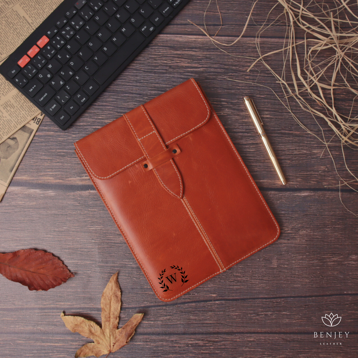 Leather iPad Case 11” & 13” - Personalized Protective Sleeve